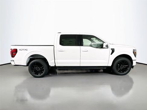 New 2026 Ford F150 Lariat w/ Equipment Group 501A Mid AWD/4WD image 17