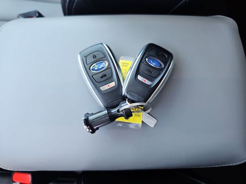 Certified 2023 Subaru Outback Limited image 38