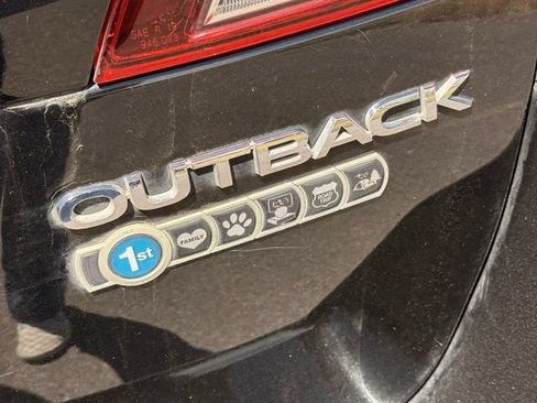 Used 2018 Subaru Outback 2.5i Premium AWD/4WD image 9