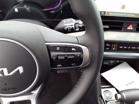 Used 2025 Kia Sportage X-Line w/ Premium Package image 22