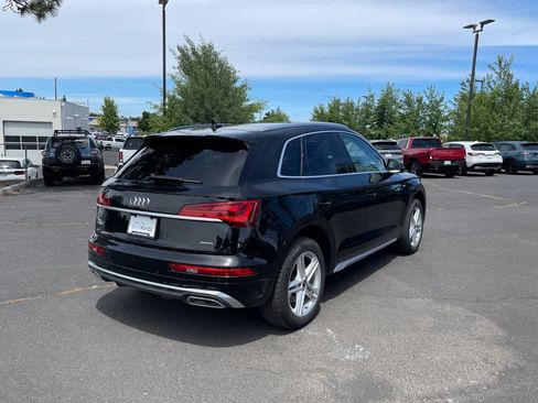 Used 2021 Audi Q5 e Premium Plus w/ Premium Plus Package AWD/4WD image 5