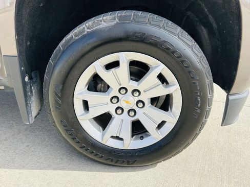 Used 2015 Chevrolet Colorado LT image 33