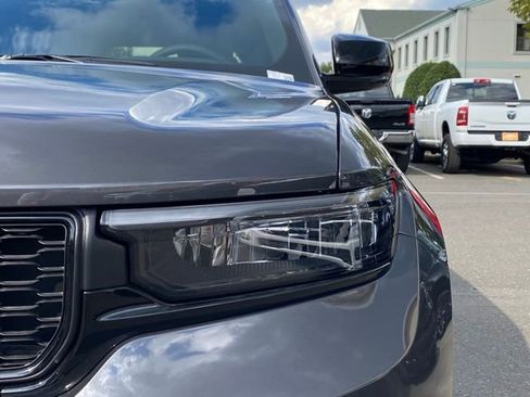 New 2025 Jeep Grand Cherokee L Altitude image 12