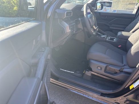 New 2025 Toyota Tacoma SR5 image 9