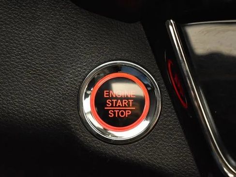 Used 2022 Honda HR-V EX-L image 30