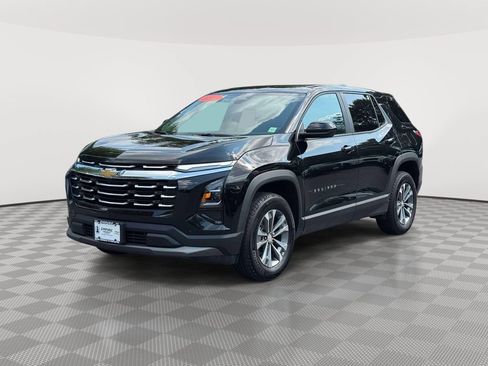 Used 2026 Chevrolet Equinox LT w/ Convenience Package II AWD/4WD image 3