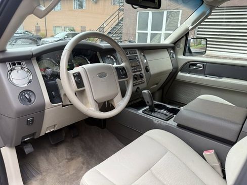 Used 2012 Ford Expedition EL XLT image 9