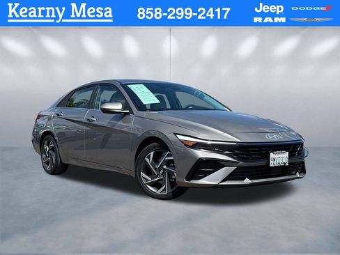 Used 2024 Hyundai Elantra Limited FWD image 1