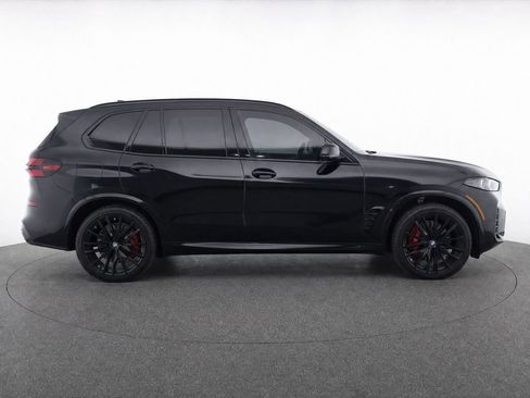 Used 2024 BMW X5 xDrive40i w/ M Sport Package AWD/4WD image 8