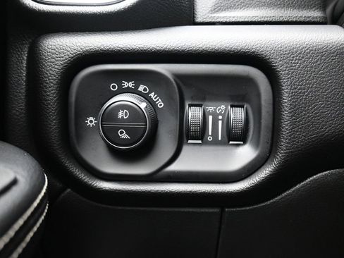 New 2026 RAM 2500 Laramie w/ Night Edition AWD/4WD image 27