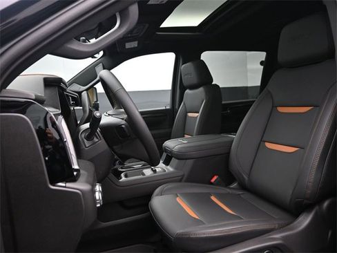 New 2026 GMC Sierra 2500 AT4 image 9