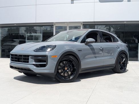 New 2025 Porsche Cayenne S AWD/4WD image 1