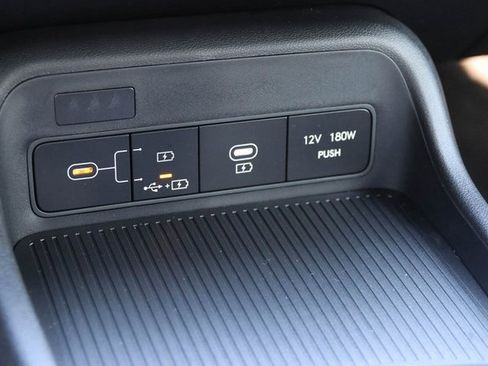 New 2026 Hyundai Kona SE image 17