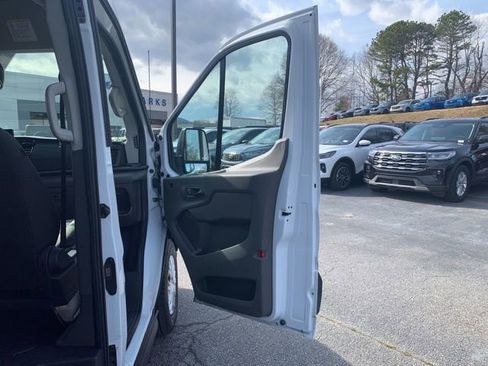Certified 2024 Ford Transit 350 XLT image 16