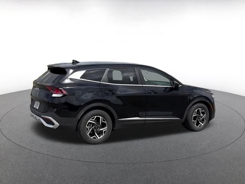 Used 2025 Kia Sportage LX image 15