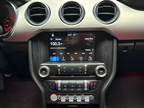 Used 2017 Ford Mustang Premium image 36