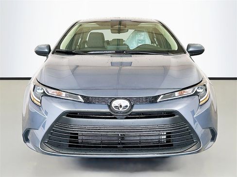 New 2025 Toyota Corolla LE image 2
