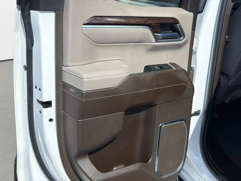 Used 2023 GMC Sierra 1500 SLE RWD image 11