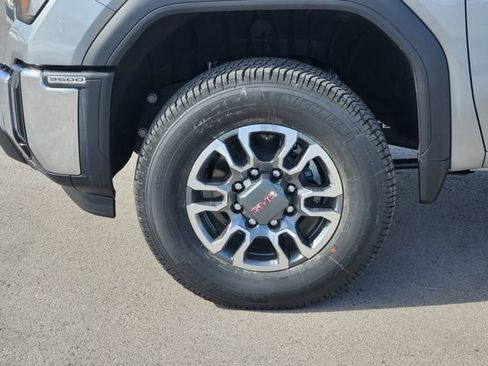 New 2026 GMC Sierra 3500 SLE image 8