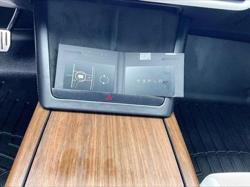 Used 2023 Tesla Model S Standard Range AWD/4WD image 10