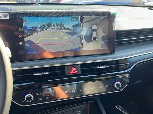 Used 2025 Kia K5 EX image 23