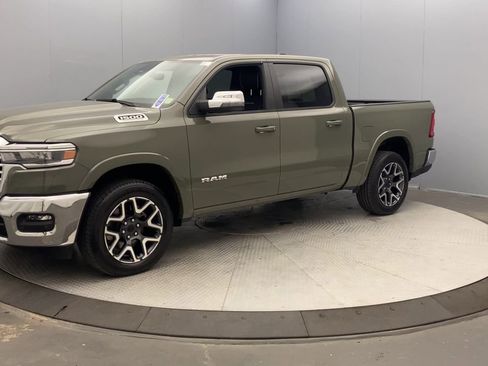 Used 2026 RAM 1500 Laramie AWD/4WD image 9