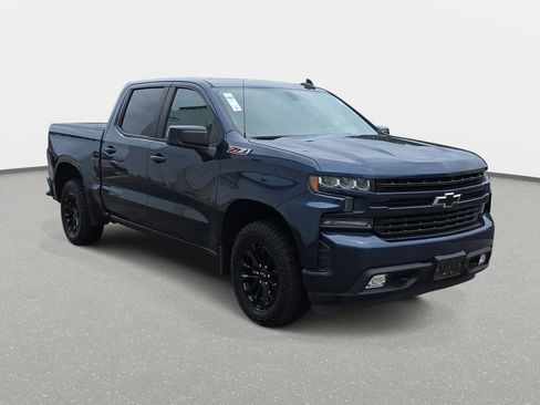 Used 2021 Chevrolet Silverado 1500 RST w/ Z71 Off-Road Package AWD/4WD image 3