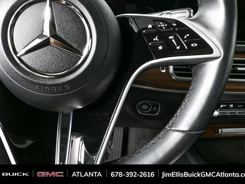 Used 2024 Mercedes-Benz GLE 350 4MATIC image 11
