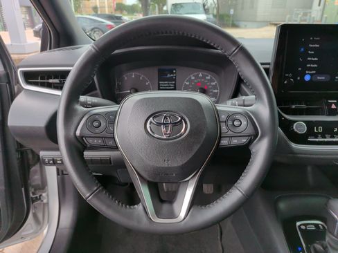 Used 2023 Toyota Corolla SE FWD image 17