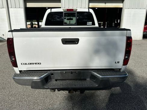 Used 2004 Chevrolet Colorado LS RWD image 4