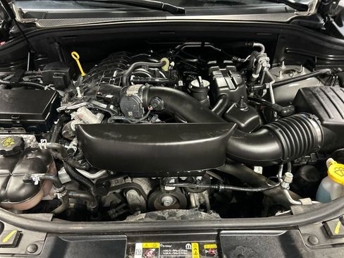 Used 2024 Dodge Durango GT image 28