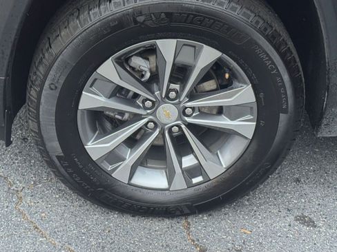 Used 2025 Chevrolet Equinox LT image 23