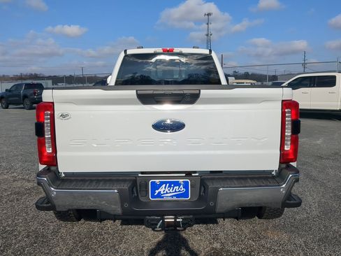 Used 2025 Ford F450 XL w/ 360-Degree Camera Package image 4