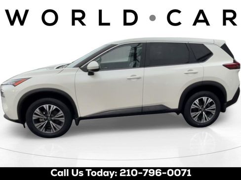 Used 2023 Nissan Rogue SV FWD image 4