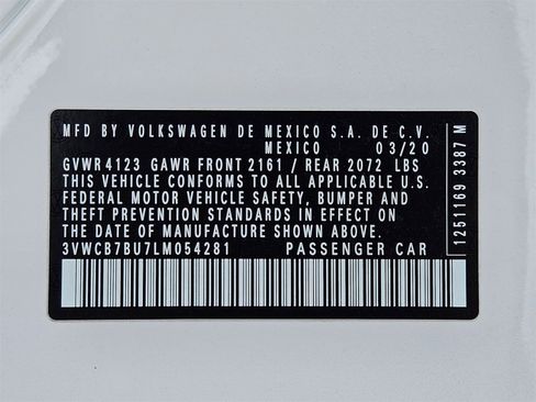 Used 2020 Volkswagen Jetta SE image 30