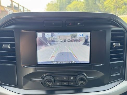 Used 2022 Ford F150 XLT image 25