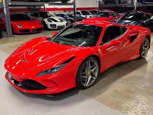 Used 2020 Ferrari F8 Tributo RWD image 12