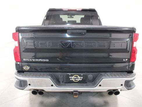 Used 2020 Chevrolet Silverado 1500 LT AWD/4WD image 8