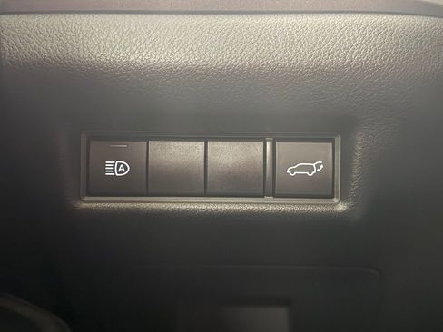 Used 2024 Toyota Grand Highlander XLE image 14