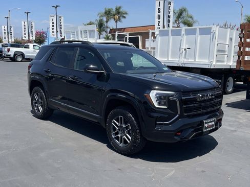 New 2026 GMC Terrain AT4 w/ Technology Package II AWD/4WD image 3