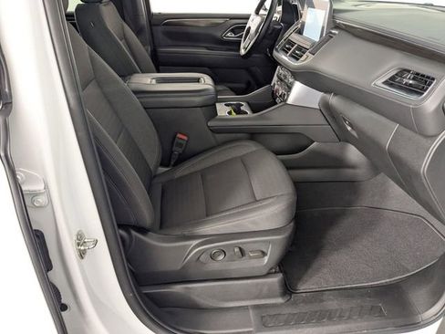 Certified 2023 GMC Yukon XL SLE w/ Gmc Pro Safety Plus Package image 33