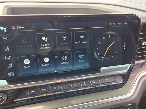 Certified 2022 Chevrolet Silverado 1500 High Country w/ Technology Package AWD/4WD image 19