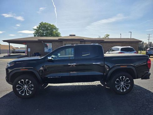 Used 2024 GMC Canyon Denali AWD/4WD image 8