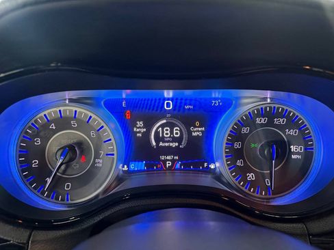 Used 2019 Chrysler 300 S AWD/4WD image 27