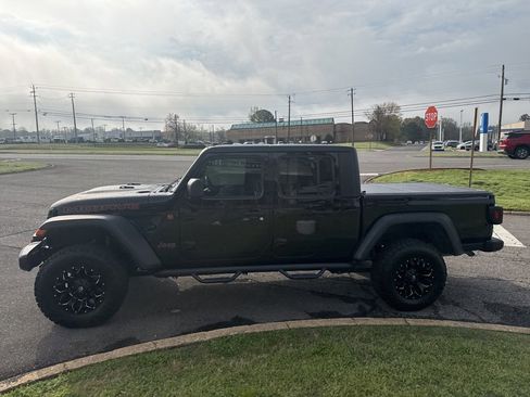 Used 2021 Jeep Gladiator Mojave w/ Trailer Tow Package image 12