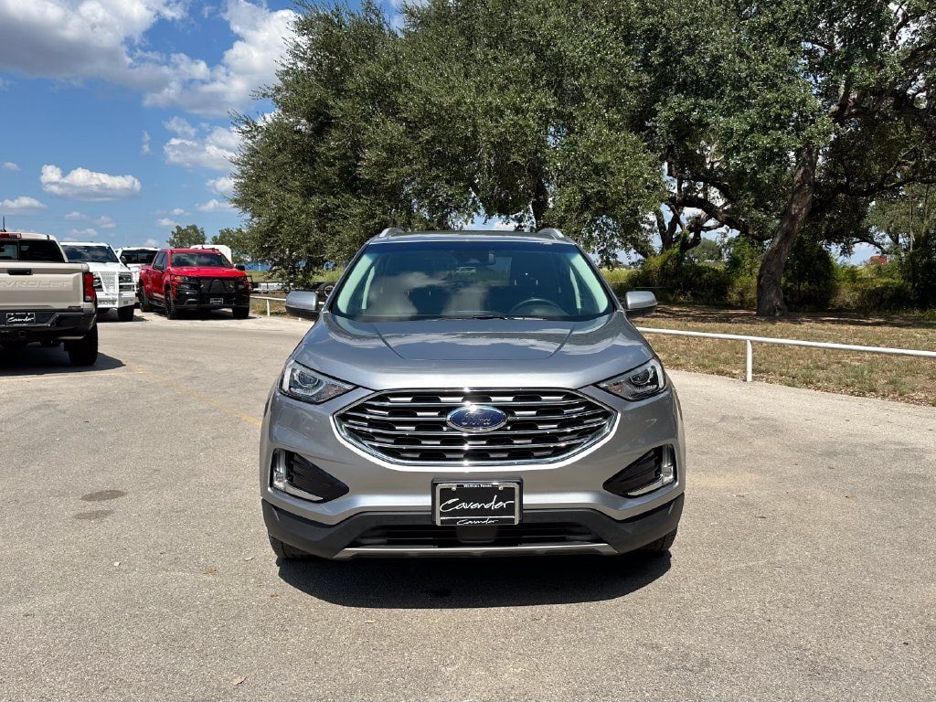 Used 2020 Ford Edge SEL w/ Convenience Package FWD image 2