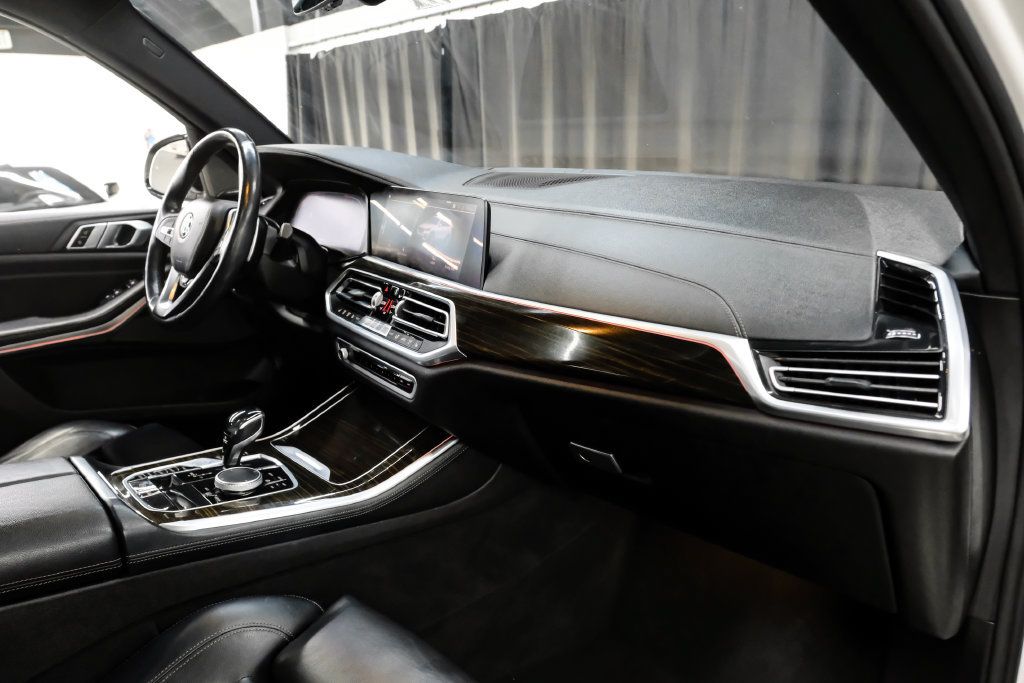 Used 2019 BMW X5 xDrive40i w/ Executive Package AWD/4WD image 15
