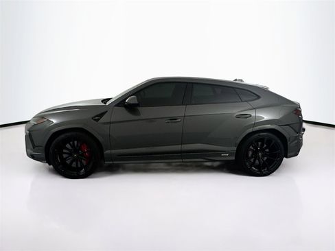 Used 2024 Lamborghini Urus S image 8