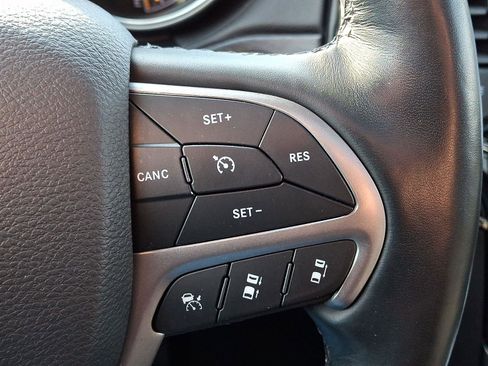 Used 2021 Jeep Grand Cherokee High Altitude image 29