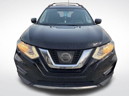 Used 2017 Nissan Rogue SV w/ Midnight Edition FWD image 3
